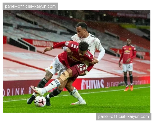 特写：布莱顿一次由门将发起的22秒快速反击破门全过程