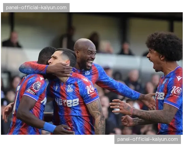 通讯:从0-2到3-2,回顾富勒姆客场逆转水晶宫的战术调整过程 通讯:从0-2到3-2,回顾富勒姆客场逆转水晶宫的战术调整过程